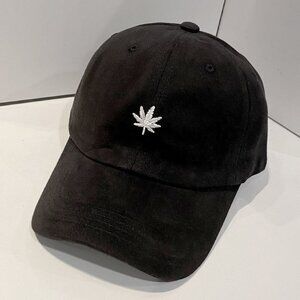 Leaf Embroidered Baseball Cap